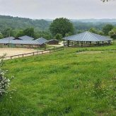 Le Centre Equestre de la Lys est situé au cœur de la Suisse Normande